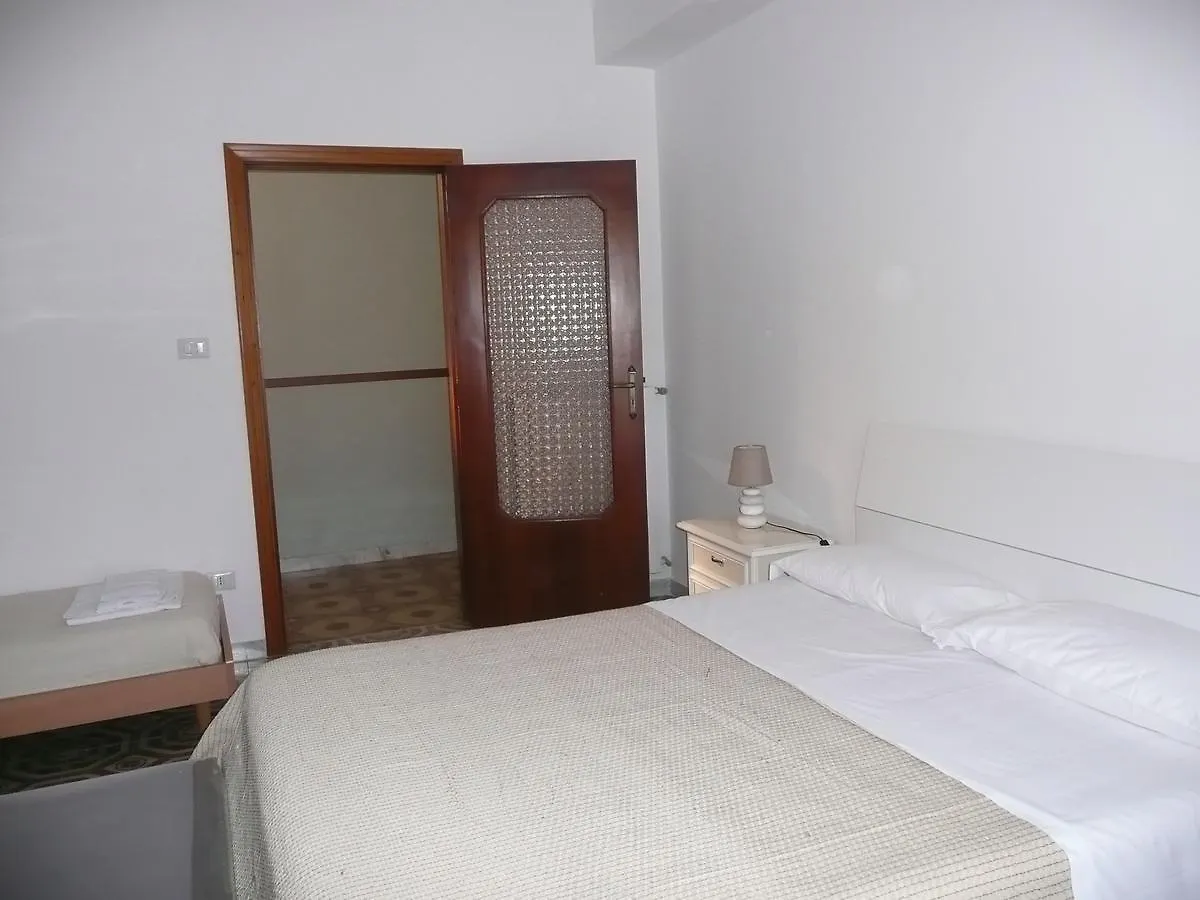 *** Bed & Breakfast Herculis Domus Ercolano Italien