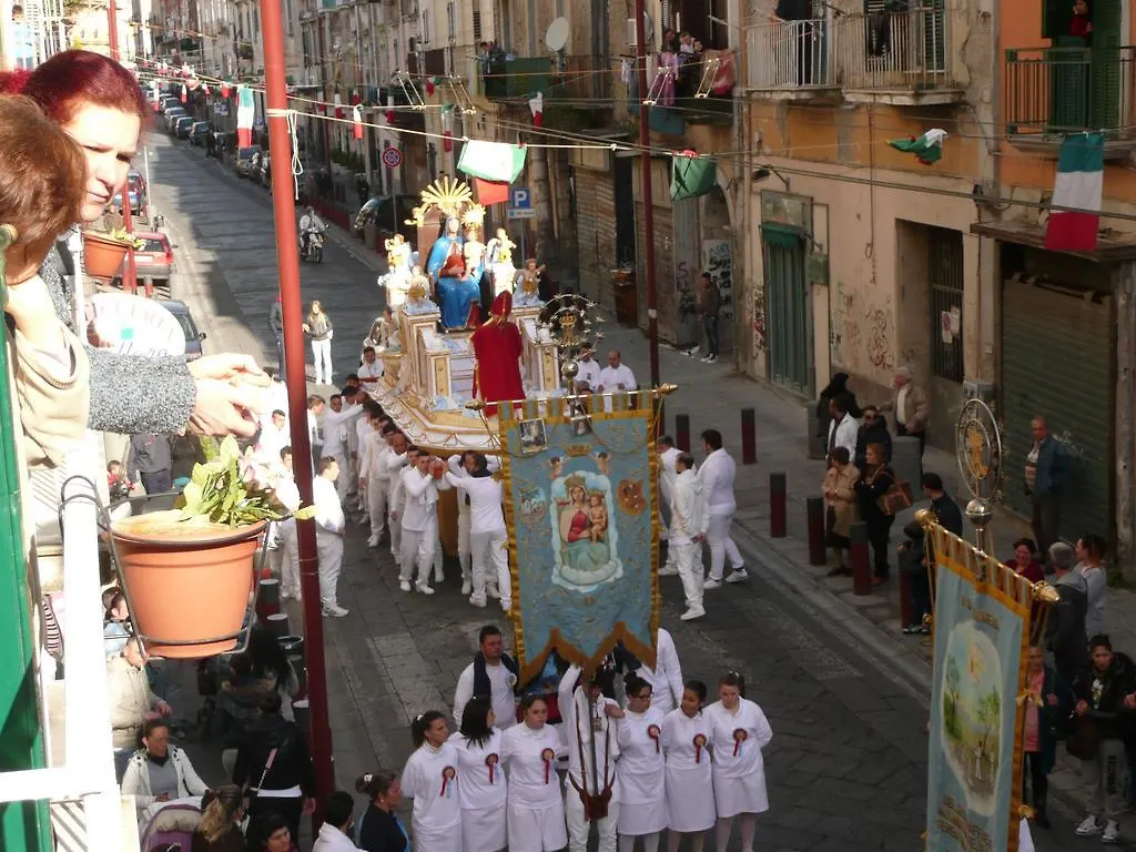 *** Bed & Breakfast Herculis Domus Ercolano Italy